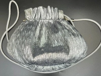 Vintage Whiting and Davis International Liquid Silver Crinkle Evening Bag Purse - Image 1 of 4