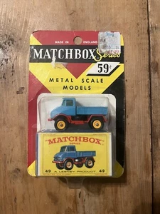 Matchbox Series #49 Unimog 1964 On card. - Picture 1 of 6