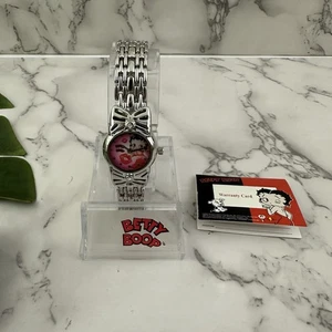 Betty Boop Vintage Y2k Damenuhr Neu Silberfarbene Schleifen Kristall Armband - Bild 1 von 4