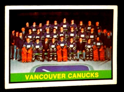 O-Pee-Chee Vancouver Canucks team Photo / Checklist card 322, 1974 75 Oddleifson - Image 1 of 2