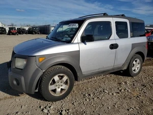 Speedometer Cluster EX US Market Fits 03-04 ELEMENT 181986 - Picture 1 of 12
