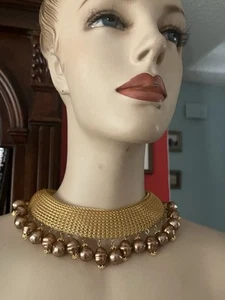ELEGANT Vintage 80’s Gold Mesh BOLD COUTURE Bronze FAUX PEARL CHOKER NECKLACE - Picture 1 of 11