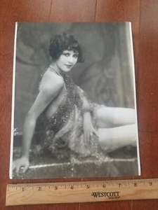 Stunning c. 1920 New York Actress Irma Leeds Photograph - Picture 1 of 2