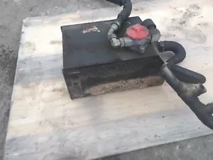 Tanque hidráulico de volteo con seguimiento C136 JCB HTD5 (pieza de repuesto) contenedor de basura de pista T2 - Imagen 1 de 4