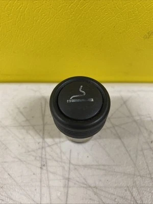 1998-2006 PEUGEOT 206 CIGARETTE LIGHTERS - Image 1 of 4