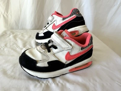 Nike Kids Air Max ST Branco/Hyper Punch-Preto-Branco Tamanho 10C - Imagem 1 de 4