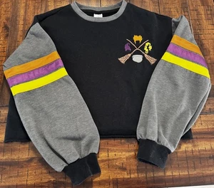 Hocus Pocus Women’s Cropped Embroidered Sweatshirt Halloween Spooky Size M - Picture 1 of 13