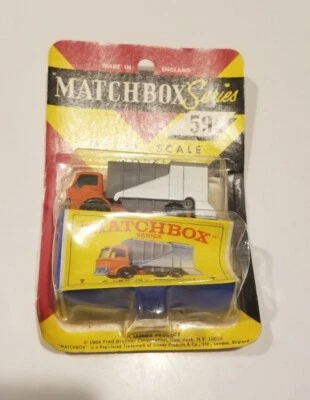 Vintage 1968 Matchbox Lesney Fred Bronner #7 Ford Refuse Truck Blister Card Rare - Image 1 of 4