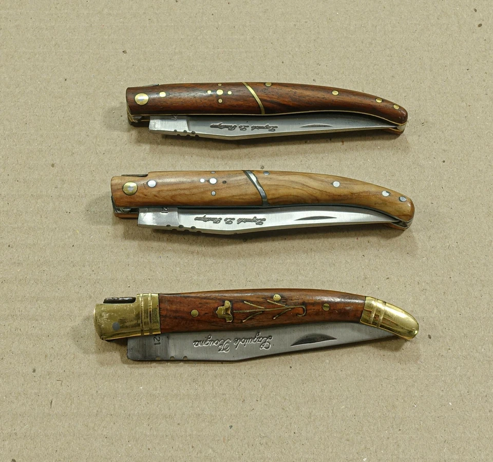 lote de 3 navajas de bolsillo Laguiole Foto 1 de 4