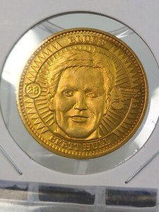 BRETT HULL 23 | 1997-98 Pinnacle Mint Collection Hockey | Ltd Edition BRASS Coin