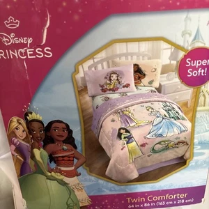 Disney Princess Microfiber Twin Reversible Kids Comforter 86" x 64" - Picture 1 of 1