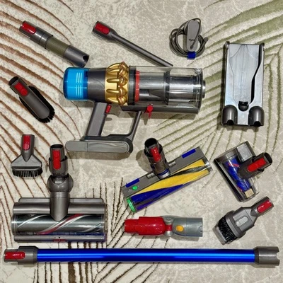 Dyson V15 SV22 Cordless Handheld Vacuum Professional Deep Cleaned REFURBED - Image 1 of 4