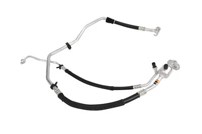GM OEM 17-19 Sierra 2500 HD Condenser, Compressor Lines-Hose Tube Assy 84043114 Foto 1 de 4