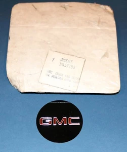 GMC NOS wheel insert # 457703 - Imagen 1 de 2