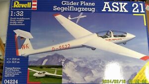 Revell 04224  Glider Plane Segelflugzeug  ASK 21 Modellbausatz Maßstab 1/32