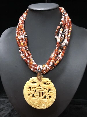 collana Agata maculata e giada - Immagine 1 di 4