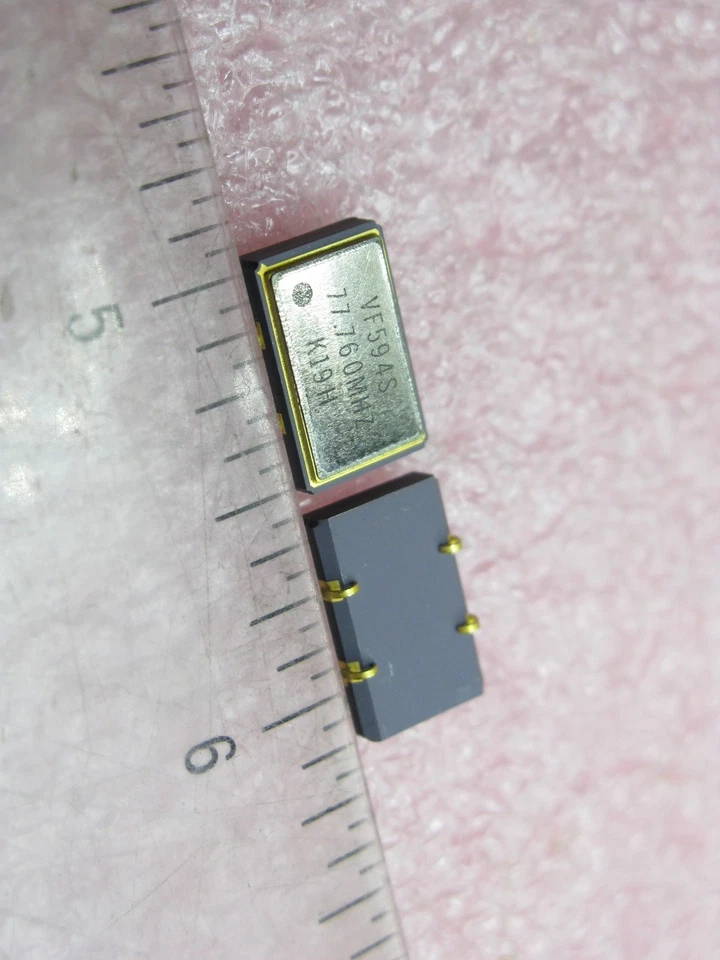 110 PCS CTS VF59SL-100  Crystals & Oscillators - Image 1 of 1