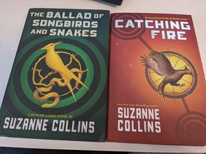 2 x Hunger Games Hardback Books - Suzanne Collins - Brand New - Picture 1 of 8