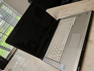 Toshiba Satellite A205-S4577 Windows 15.4", Not Working, For Repair, As-Is  - Image 1 of 4