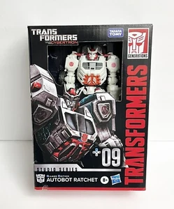 Transformers Studio Series Gamer Edition 09 Autobot Ratchet Action Figure - Picture 1 of 7