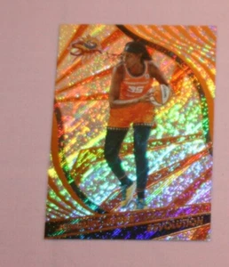 JONQUEL JONES (2) 2022 WNBA REVOLUTION #43 WNBA PRIZM FEARLESS CONNECTICUT SUN - Picture 1 of 2