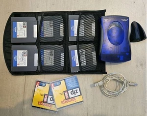 Lecteur USB Iomega Zip 250 - 250 Mo. Avec 2 disques zippés neufs, 6 d'occasion et pochette - Photo 1/4