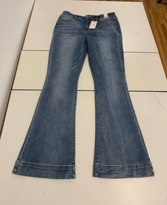 Judy Blue Jeans 15/32 Medium Wash Trouser Flare Mid Rise Curvy Indie Whiskered - Picture 1 of 12