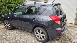 2008 Toyota RAV4 2.2 D-4D XT-R 5dr ESTATE DIESEL Manual 4x4 - Picture 1 of 7