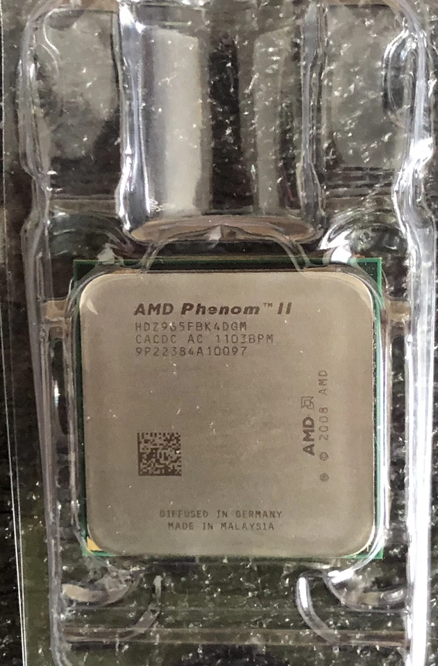 AMD Phenom II X4 965 3.4 GHz Quad-Core CPU Socket AM3 HDZ965FBK4DGM Processor - Image 1 of 1