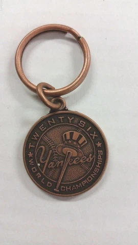 NEW YORK YANKEES BASEBALL MLB SGA NY YANKEES STADIUM KEY CHAIN KEYRING VERIZON Cover