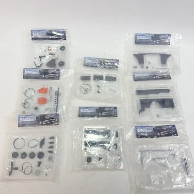 8 MIXED LOT - FANHOME 1/8 BUILD YOUR OWN DODGE CHARGER R/T THE FAST AND FURIOUS - Image 1 of 4