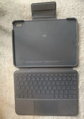 Logitech Folio Touch M/N YU0043 Funda Teclado Trackpad iPad Air 4ta 5ta Generación Foto 1 de 3