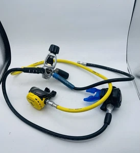Aqua Lung Titan EN 250 Regulator Set W/ Suunto Transmitter - Picture 1 of 18