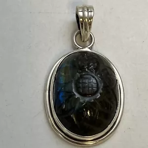 925 Sterling Silver Carved Labrodite Pendant - Picture 1 of 4