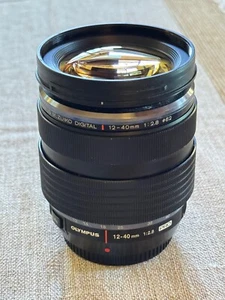 Olympus 12-40 f2.8 M. Zuiko PRO Mirrorless M43 Camera Lens + FILTERS - Imagen 1 de 7