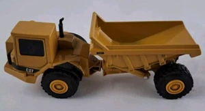 ERTL Caterpillar CAT D25D Articulated Dump Truck 1:64 (loose - no box) - Picture 1 of 9