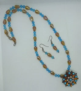 Vintage Amber And Turquoise Colored Glass Beads And Rhinestone Star Pendant Set - Picture 1 of 11