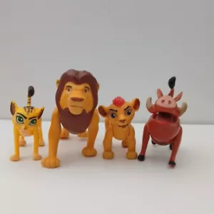 Pacchetto Personaggi Guardia Re Leone Disney Kion Fuli Pumba Simba - Foto 1 di 14