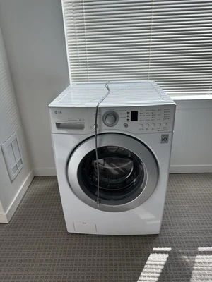 Lavadora LG WM2240CW Foto 1 de 4