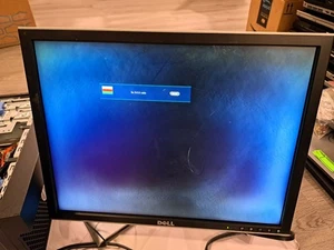 Dell Ultrasharp 2007FPb 20" LCD Monitor  Retro Gaming .SCREEN Issues - Picture 1 of 4