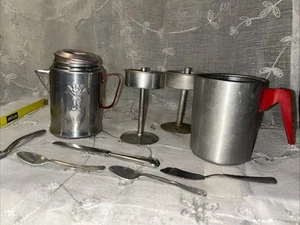 Lote/piezas de cafeteras percoladoras de goteo de aluminio de juguete vintage para niños ~ utensilios - Imagen 1 de 10
