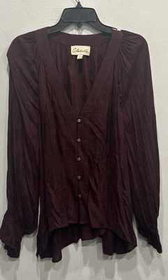 Blusa Camisa Cleobella Abotonada Pequeña Borgoña Fluida Cuello en V Campesino Foto 1 de 4
