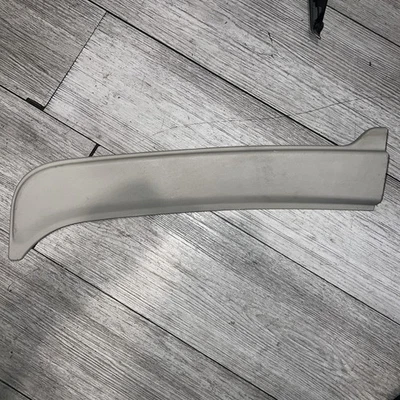 Dodge Ram 2500 2011-2018 puerta trasera derecha panel de vidrio fijo moldura OEM Foto 1 de 4