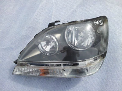 1999-2001 Lexus RX300 Driver Side Halogen Headlight - Image 1 of 4