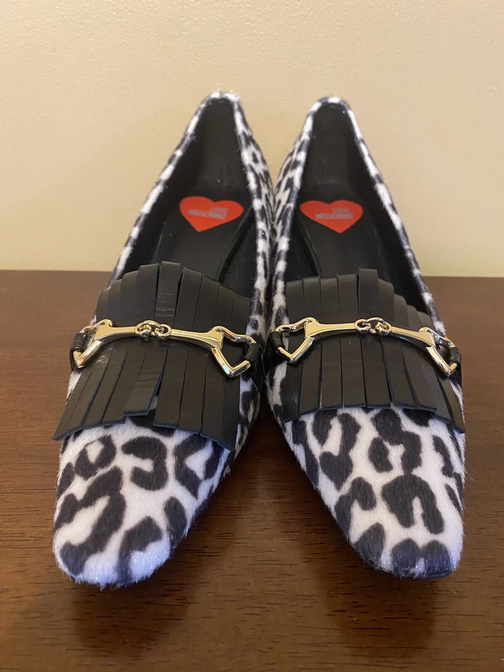 NEW Love Moschino White Leopard Print Mid Heel Pump Size 36 US 6 Italy MSRP 269 - Image 1 of 4