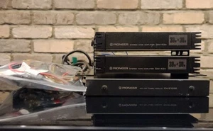 Amplificadores estéreo para automóvil Pioneer GM43A (2) y módulo sintonizador AM/FM CWE1036 - Imagen 1 de 4