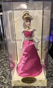 Disney princess desighner doll Aurora Limited Edition 1/4000 - Picture 1 of 4