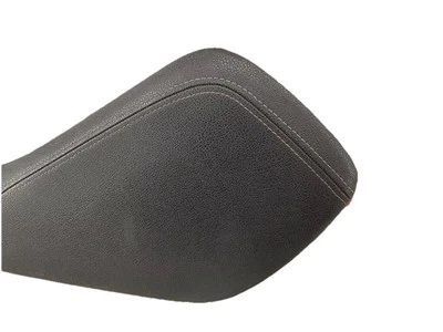 2009 Nissan 370Z пассажира правой центральной консоли с подкладкой колена панели OEM 15BKJDE - Изображение 1 из 4