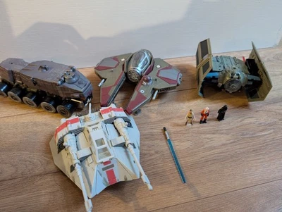 Star Wars Transformers Crossovers Bundle Luke Skywalker Snowspeeder, Darth Vader - Image 1 of 4