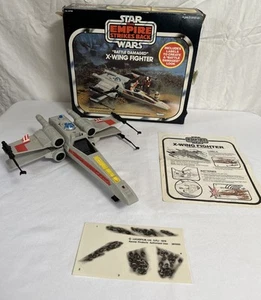 Vintage 1978 - 81 Star Wars ESB Battle Damaged X-Wing avec boite PAS DE SON manque pièces - Photo 1/24